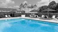 Chateau piscine